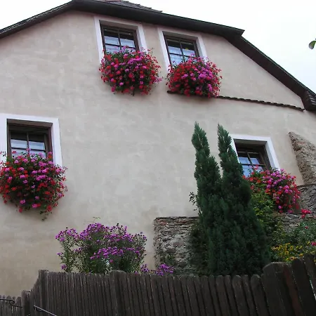 Kirchenblick * Weissenkirchen in der Wachau
