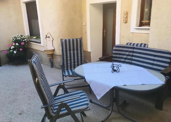 Kirchenblick Weissenkirchen in der Wachau